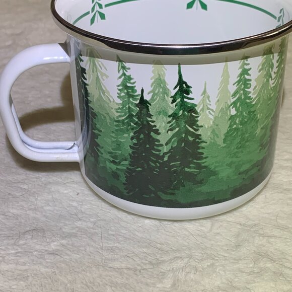 Golden Rabbit Enamelware Forest Glen Pattern Mug - Picture 3 of 4